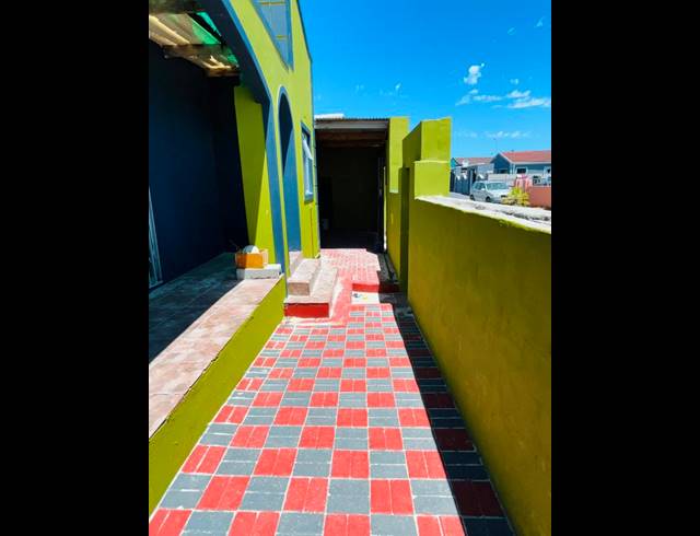 3 BEDROOM HOUSE FOR SALE IN ILITHA PARK